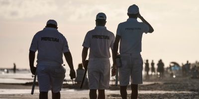 Se incaut casi una tonelada de droga en playa San Luis