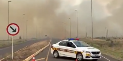 Incendio de campo en Salto oblig a cortar ruta prxima a Termas de Arapey