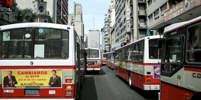 Paro de asociacin sindical de cooperativistas y obreros del transporte tras rapia a un conductor 