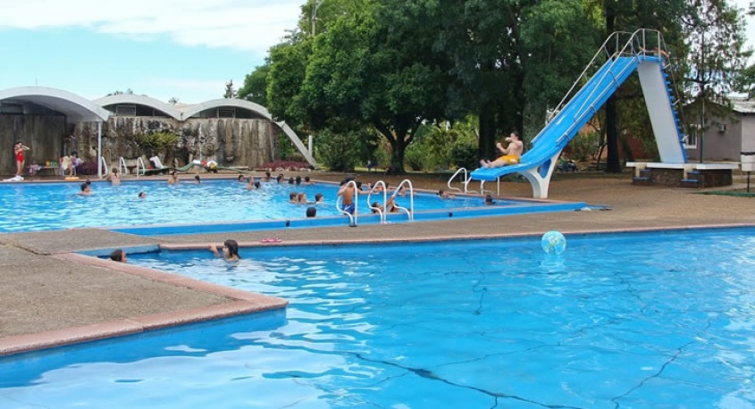 Disfrutar de las piscinas